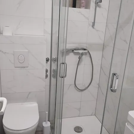 Matej Apartment Vir